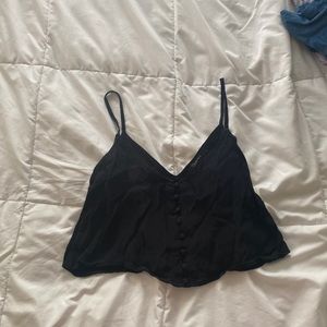 Black cropped tank